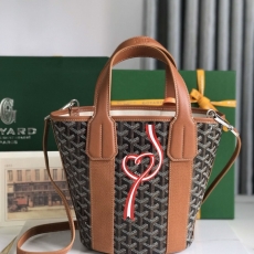 Goyard Bucket Bags